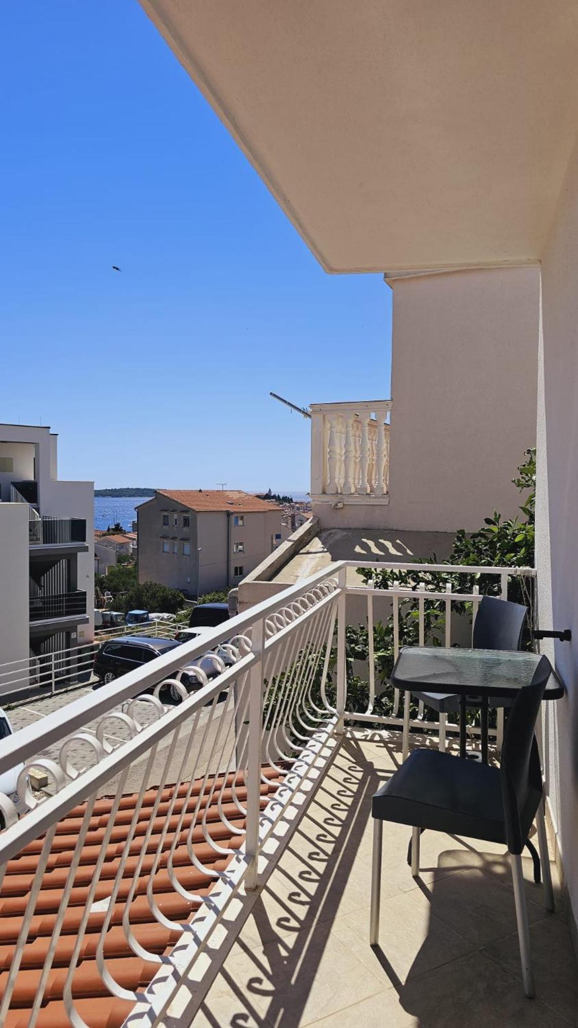 Apartment House Berry Primošten Dış mekan fotoğraf