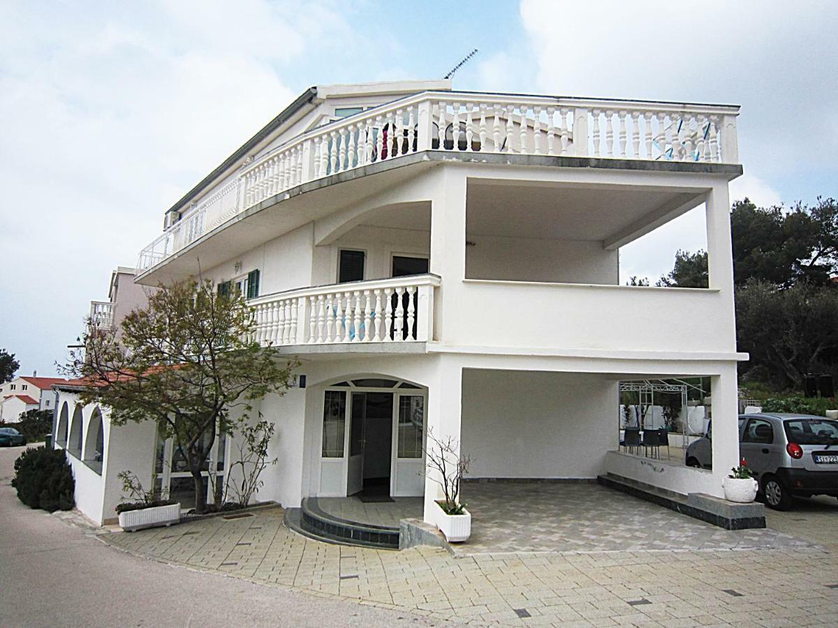 Apartment House Berry Primošten Dış mekan fotoğraf